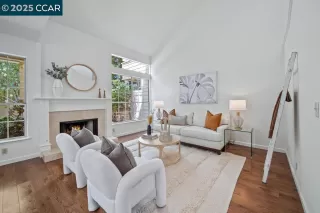 Photo #4: 41093239 Listing