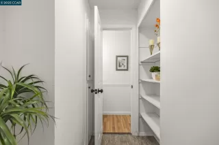 Photo #6: 41093282 Listing