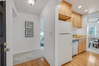 Photo #2: 41093318 Listing