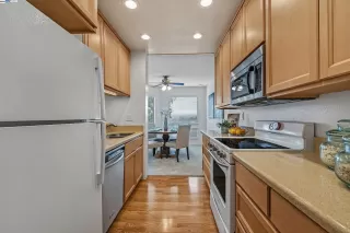 Photo #3: 41093318 Listing