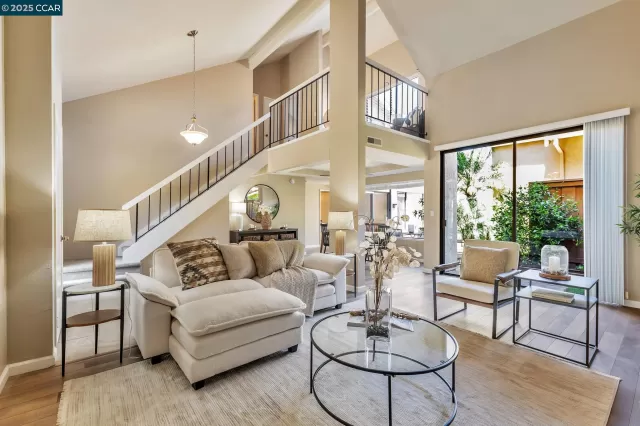 MLS: 41093321 Condo For Sale