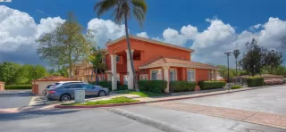 Photo #6: 41093397 Listing