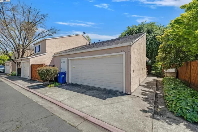 MLS: 41093398 Condo For Sale