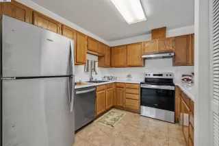 Photo #5: 41093398 Listing