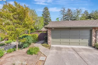 Click for more information on MLS # 41093611 : 4242 TANAGER TER More Details about MLS # 41093611 : 4242 TANAGER TER