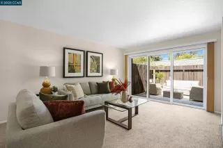 Photo #5: 41093647 Listing 