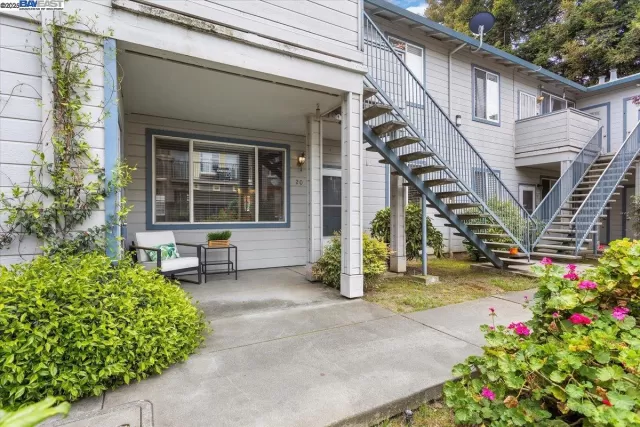 MLS: 41093662 Condo For Sale