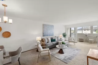 Photo #2: 41093729 Listing