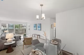 Photo #4: 41093729 Listing