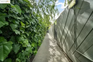 Photo #5: 41093772 Listing