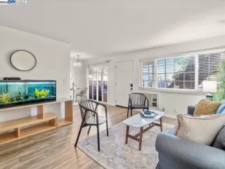 Photo #3: 41093875 Listing