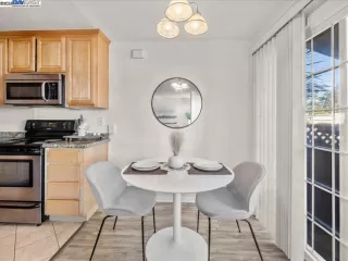 Photo #5: 41093875 Listing