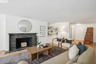 Photo #6: 41093882 Listing