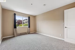 Photo #4: 41093885 Listing