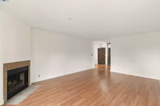 Photo #2: 41093937 Listing 