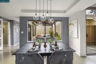 Photo #5: 41093977 Listing