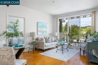 Photo #2: 41094000 Listing