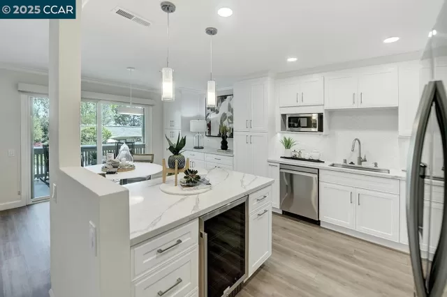 MLS: 41094010 Condo For Sale