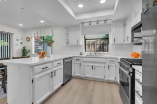 Photo #5: 41094058 Listing 