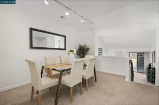 Photo #2: 41094216 Listing 
