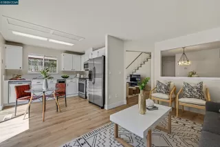 Photo #4: 41094279 Listing