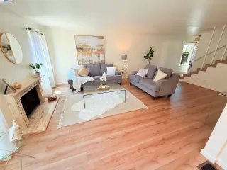 Photo #1: 41094287 Listing