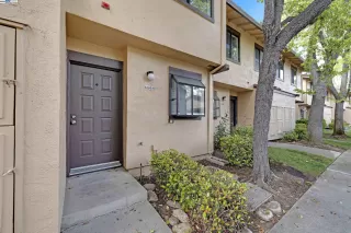 Photo #2: 41094423 Listing