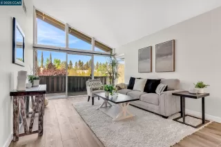 Photo #5: 41094449 Listing