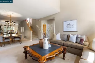 Photo #6: 41094606 Listing