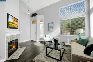 Photo #4: 41094609 Listing 