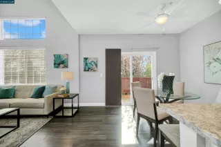 Photo #5: 41094609 Listing 