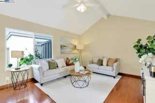 Photo #6: 41094618 Listing