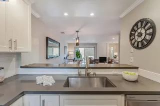 Photo #1: 41094628 Listing