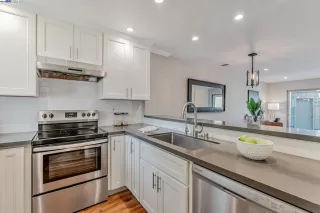 Photo #3: 41094628 Listing