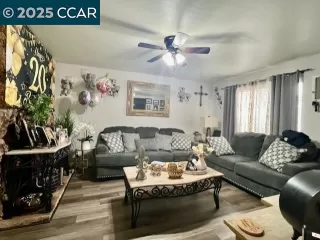 Photo #4: 41094642 Listing