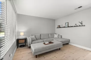 Photo #2: 41094653 Listing