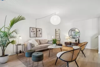 Photo #2: 41094816 Listing 