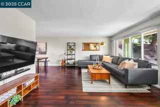 Photo #2: 41094820 Listing