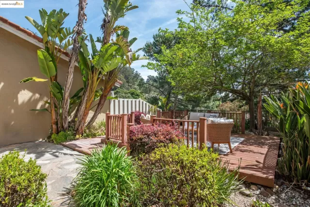 MLS: 41094836 Condo For Sale