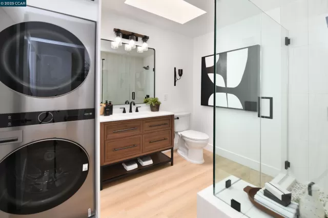 MLS: 41094951 Condo For Sale