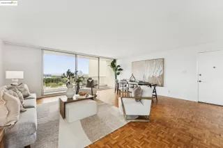 Photo #4: 41094959 Listing