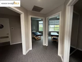 Photo #5: 41095042 Listing 