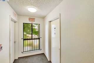 Photo #2: 41095101 Listing