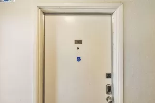 Photo #3: 41095101 Listing