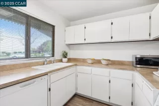 Photo #4: 41095150 Listing