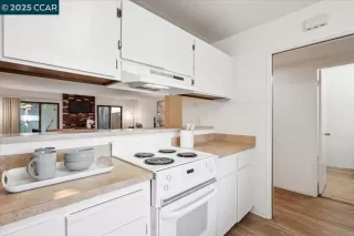 Photo #5: 41095150 Listing