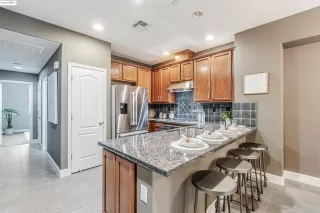 Photo #6: 41095167 Listing