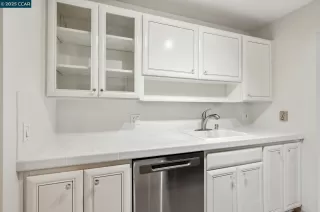 Photo #4: 41095182 Listing 