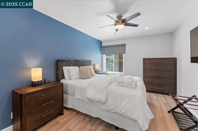 MLS: 41095196 Condo For Sale