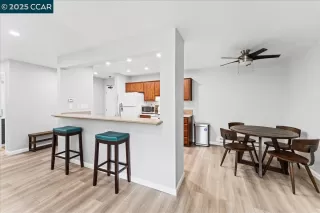 Photo #4: 41095196 Listing